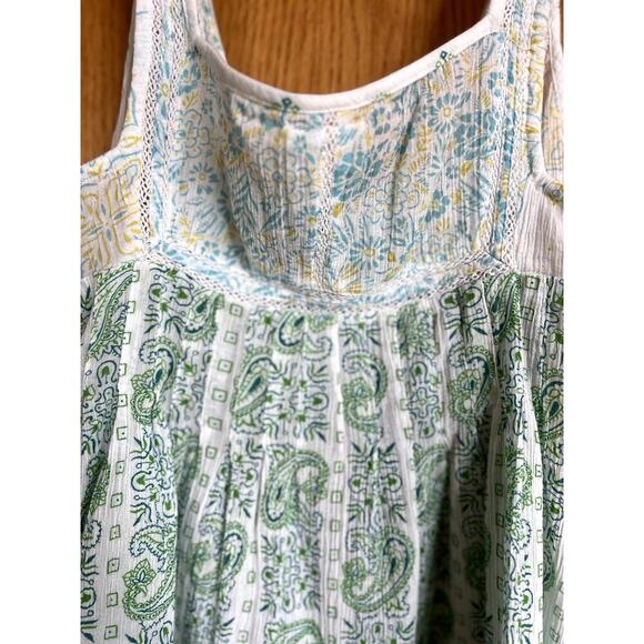 Free People camisole style multi-colored top, women's size 6 - Picture 4 of 8
